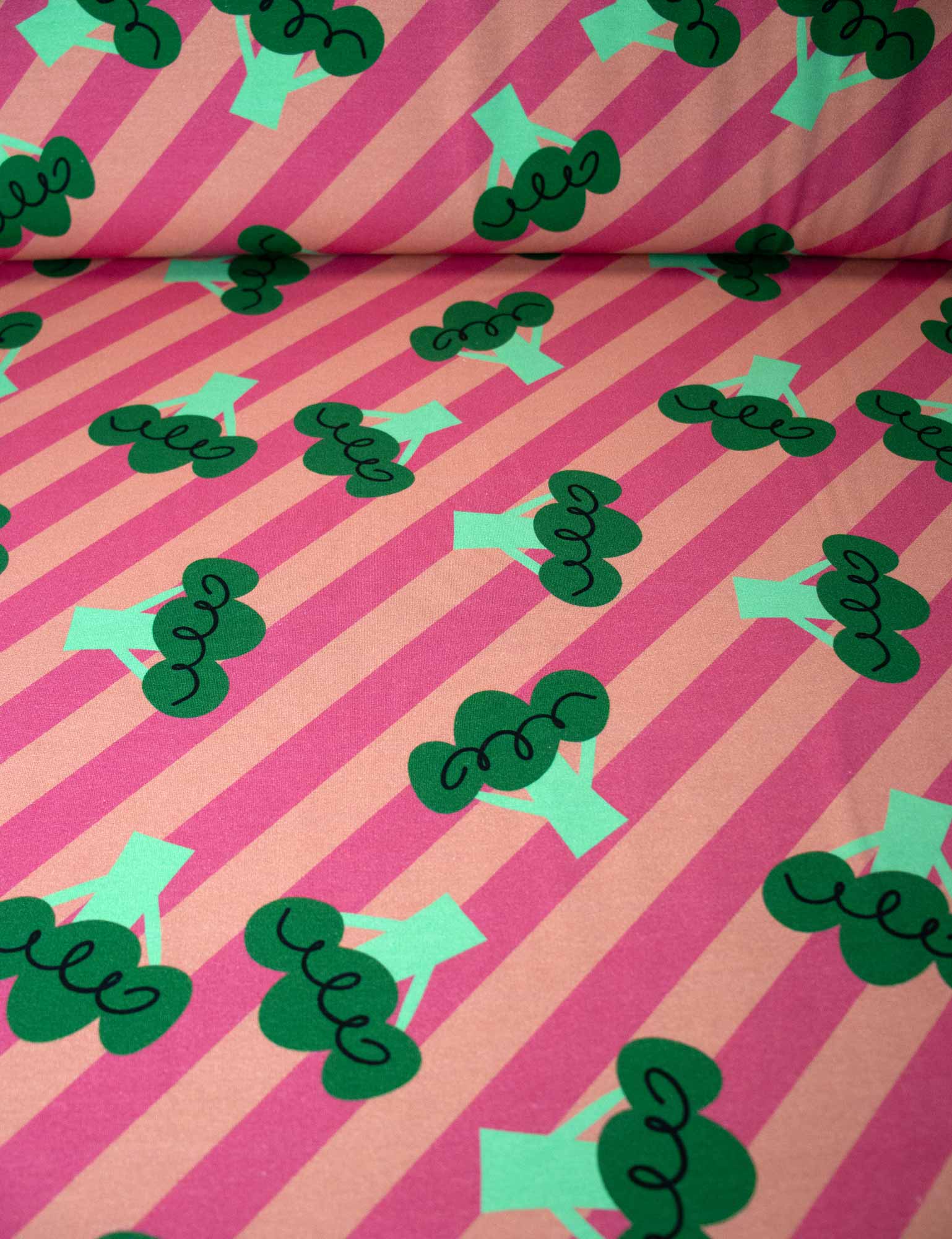 Broc 'n Roll Berry | French Terry | 170 cm breit