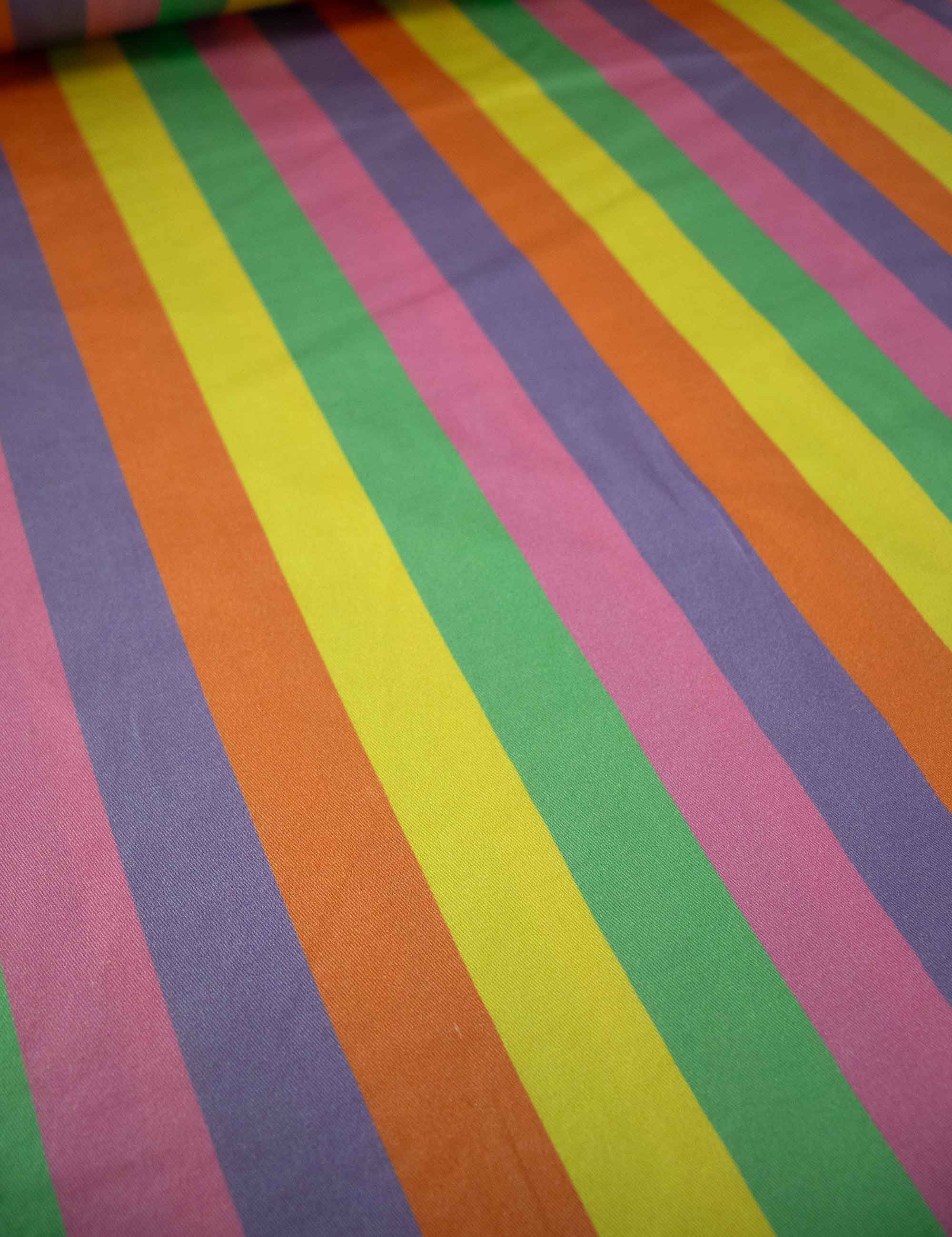 Retro Parade | Baumwoll-Twill-Stretch