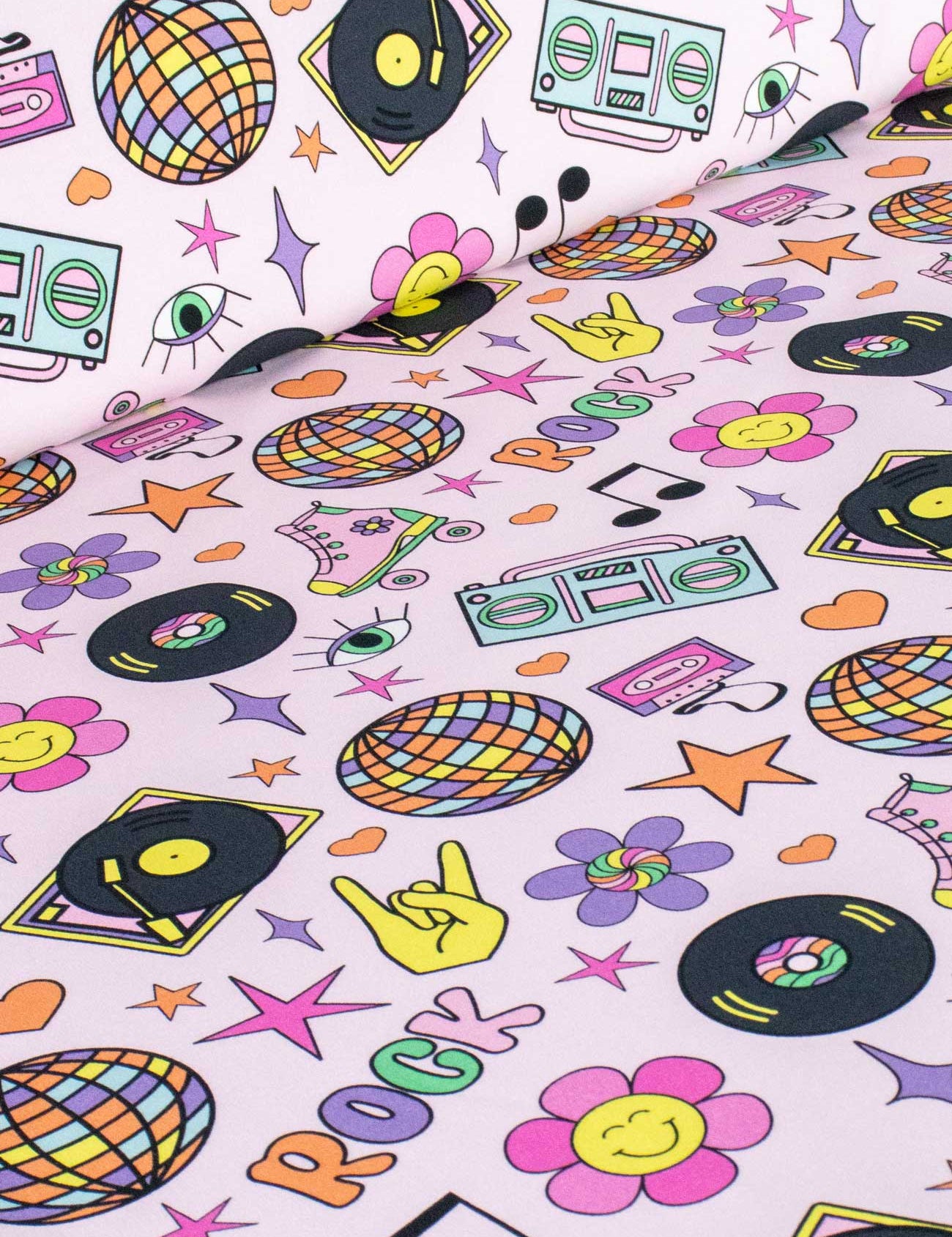 Rock-the-Night-_-Marshmallow-Pink-cm.jpg