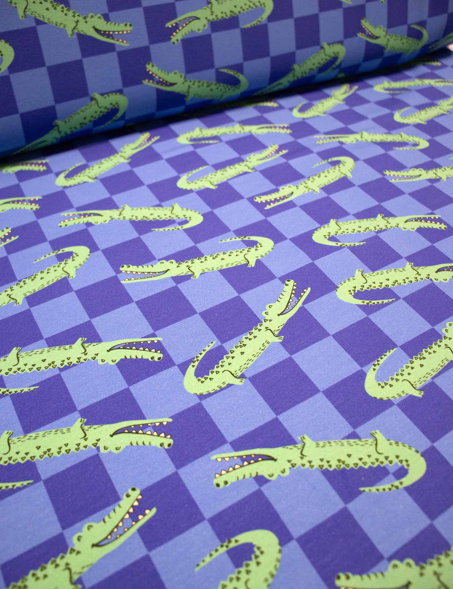 croco-crew-blue-1-check-rebel-studio-stoffen_40f802cb-ca1b-43b3-9b76-c865b553d0aa.jpg