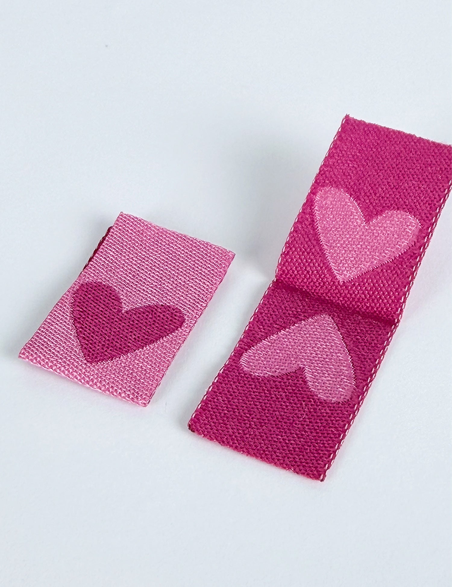 double-heart-berry-3-geweven-label-Rebel-Studio.jpg