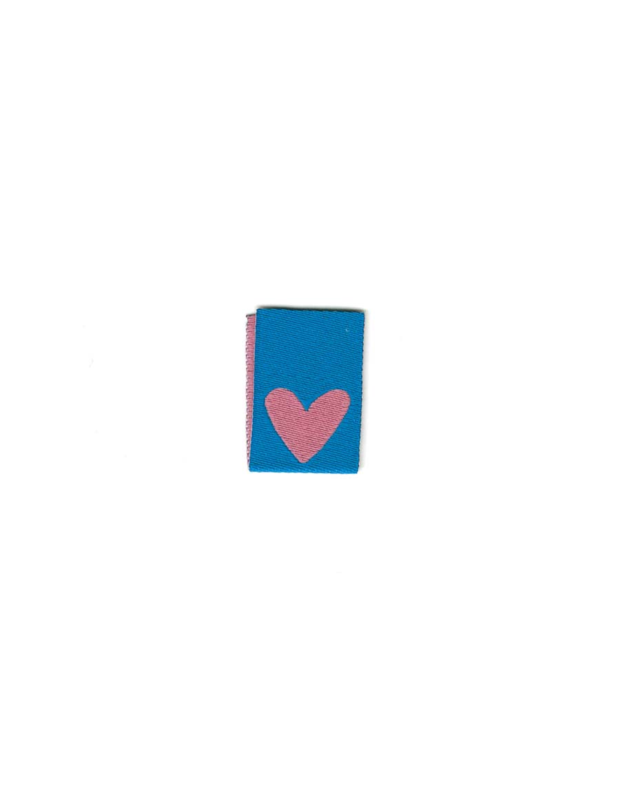 double-heart-blue-geweven-naailabel-Rebel-Studio.jpg