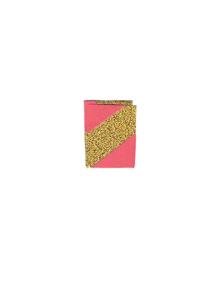 stripe-gold-geweven-naailabels-rebel-studio.jpg