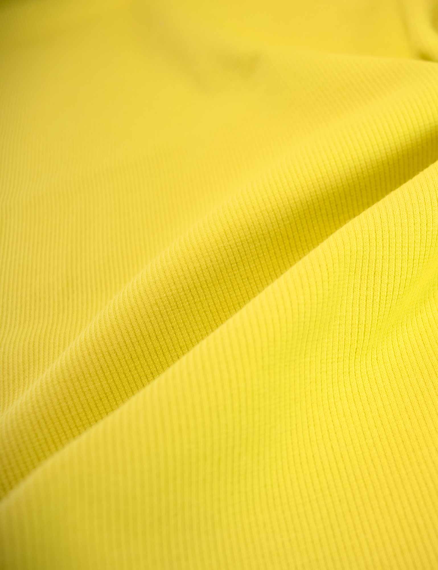 sunny-buzz-yellow-rib-close-up-2.jpg